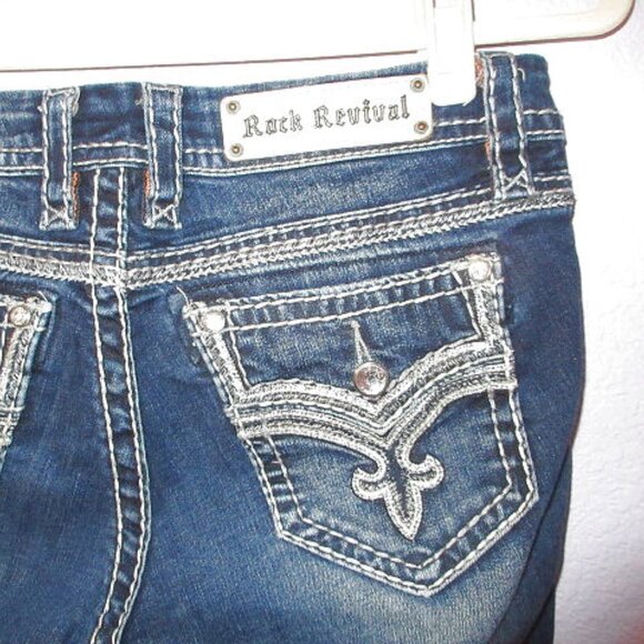 Rock Revival Marie Bootcut Jeans 28x33 Bling Low Rise Flap Pocket Fleur di Lis - Picture 10 of 12